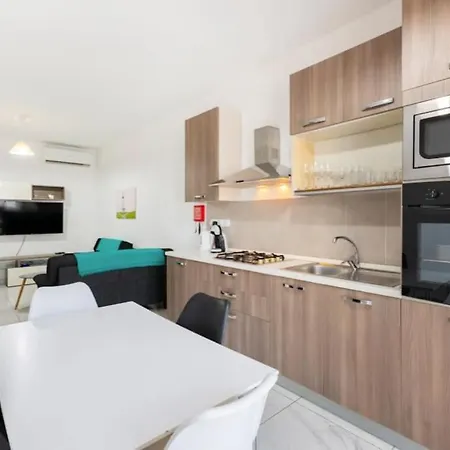 Beautiful, With Amenities & Wifi By 360 Estates *