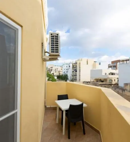 Beautiful, With Amenities & Wifi By 360 Estates Apartment Pieta